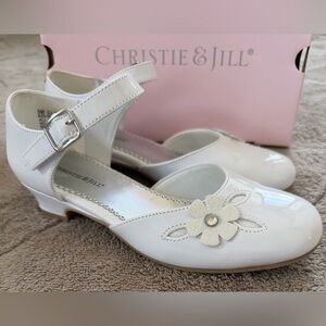 LIKE NEW🔥First Communion / Wedding Flower Girl Shoes🔥